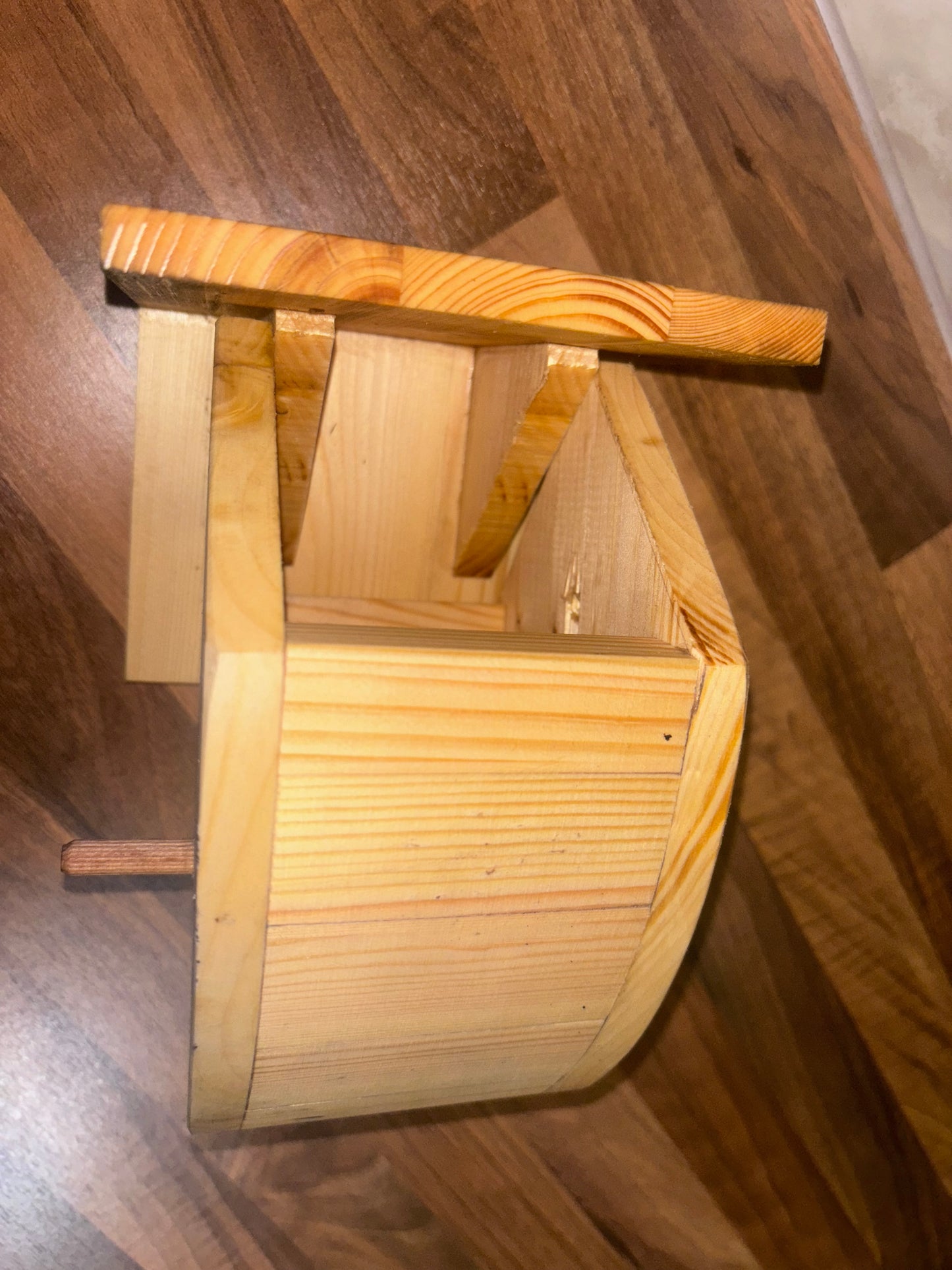 Handmade bird box with removable lid for wrens and finches
