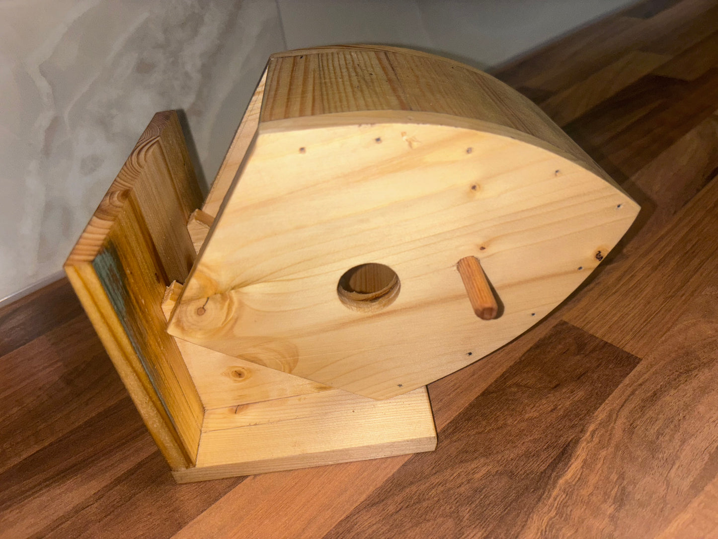 Handmade bird box with removable lid for wrens and finches